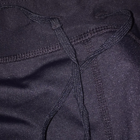 XERSION CAPRI LEGGINGS - Picture 3 of 6